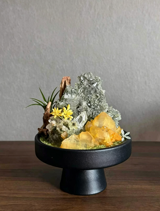 Sparkly Green Phantom Crystal Arrangement with Premium Golden Himalayan Fracture Quartz Cluster | Full Wealth Manifestation Desk Decor for Career Growth, Steady Salary & Windfall Luck